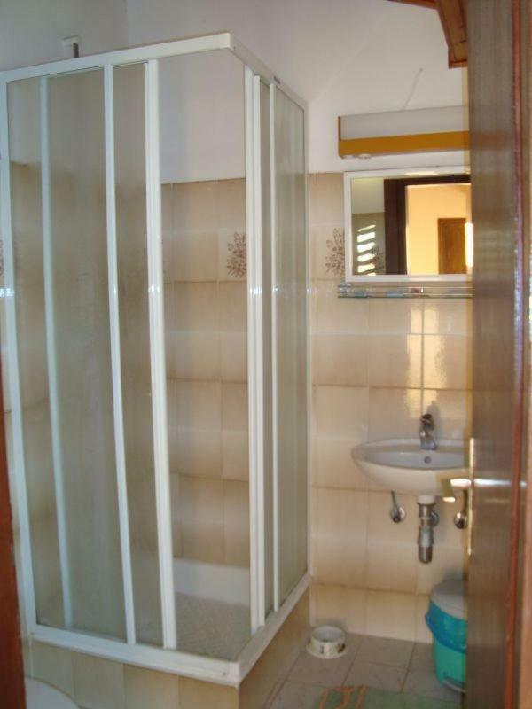 סופטרסקה דראגה Guesthouse Familija Tariba מראה חיצוני תמונה