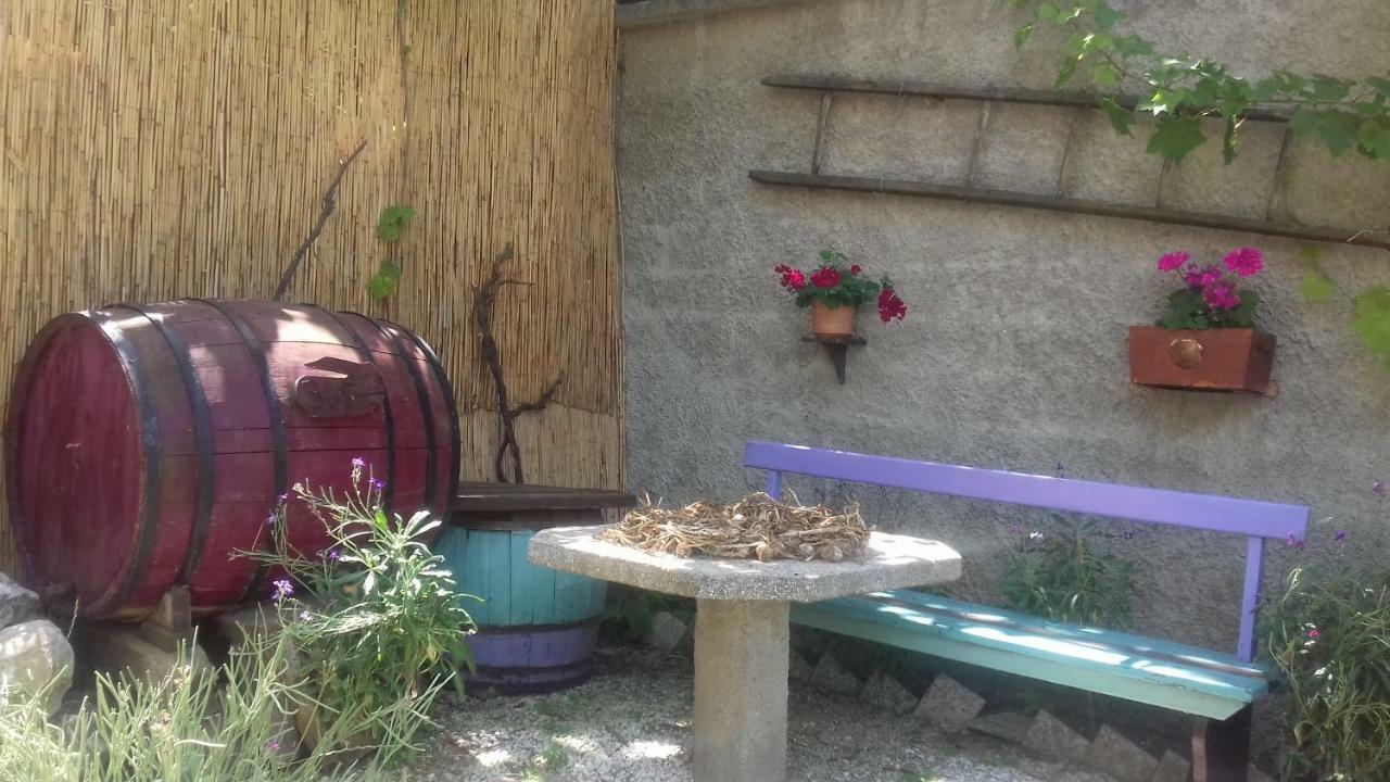סופטרסקה דראגה Guesthouse Familija Tariba מראה חיצוני תמונה
